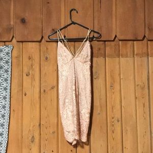 XENIA BOUTIQUE Size 8 Gold and Pink Dress